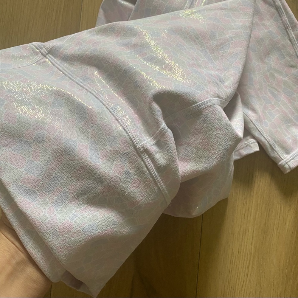 Fabletics purelux pastel iridescent shimmer leggings large - Picture 3 of 7